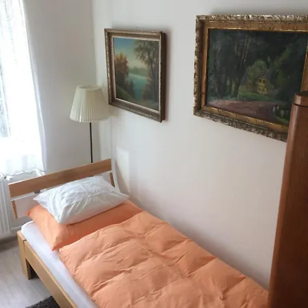 Namesti Horniku Apartment
